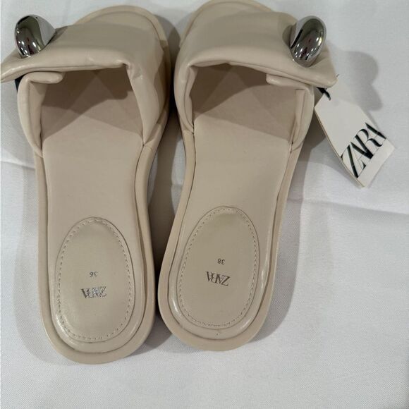ZARA EMBELLISHED PUFFER SLIDE CREAM LEATHER SANDALS EU 38 / US 7.5 - Picture 5 of 11